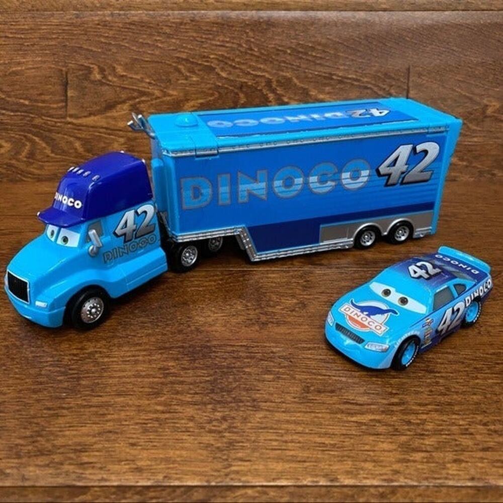 DISNEY PIXAR Cars Vintage Dinoco Cal Weathers Hauler Semi Truck 42